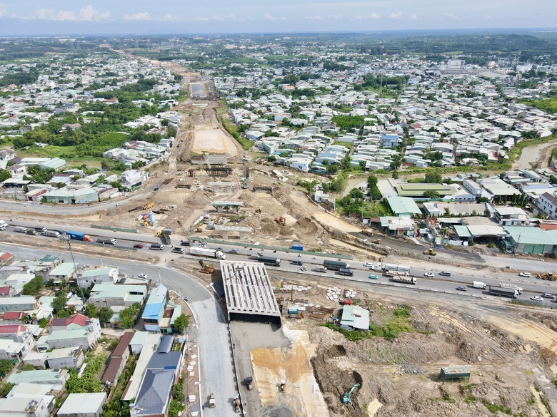 Sau chiến dịch 30 ngày đêm, Đồng Nai giải ngân thêm gần 5.000 tỷ đồng vốn đầu tư công- Ảnh 1. Sau chiến dịch 30 ngày đêm, Đồng Nai giải ngân thêm gần 5.000 tỷ đồng vốn đầu tư công- Ảnh 1.