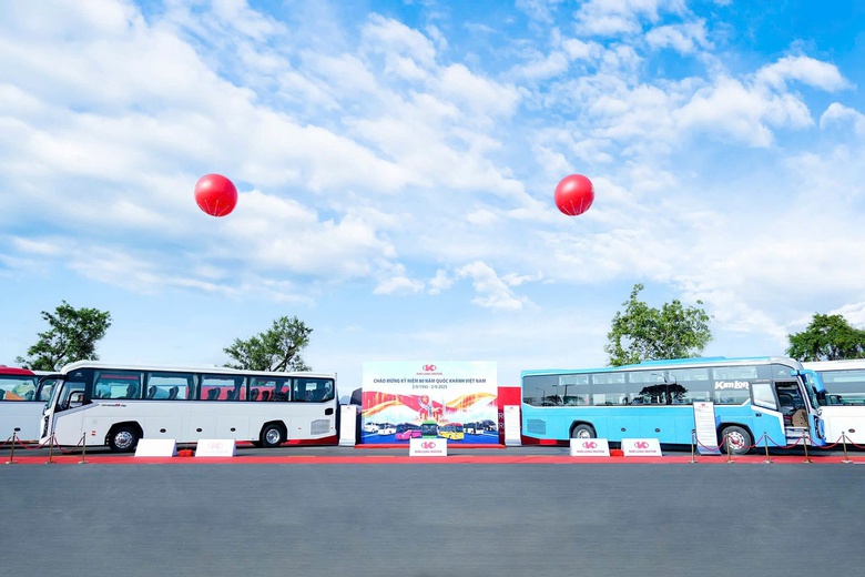 Kim Long Motor ghi dấu ấn tại triển l&atilde;m &ldquo;80 năm h&agrave;nh tr&igrave;nh Độc lập - Tự do - Hạnh ph&uacute;c- Ảnh 2.