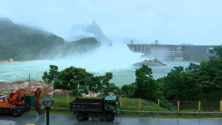 Tuy&ecirc;n Quang triển khai c&aacute;c biện ph&aacute;p ứng ph&oacute; với c&aacute;c hồ thủy điện xả lũ- Ảnh 1.
