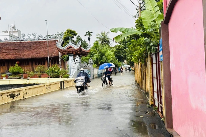 C&aacute;c x&atilde; v&ugrave;ng ven H&agrave; Nội căng m&igrave;nh ứng ph&oacute; hậu quả mưa b&atilde;o- Ảnh 9.