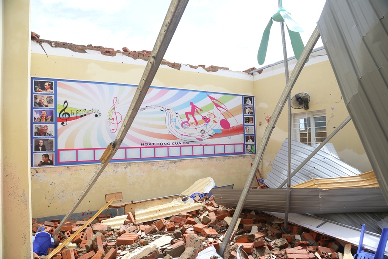 Trường lớp hư hỏng nghiêm trọng, học sinh Nghệ An chưa thể đi học trở lại- Ảnh 3. Trường lớp hư hỏng nghiêm trọng, học sinh Nghệ An chưa thể đi học trở lại- Ảnh 3.