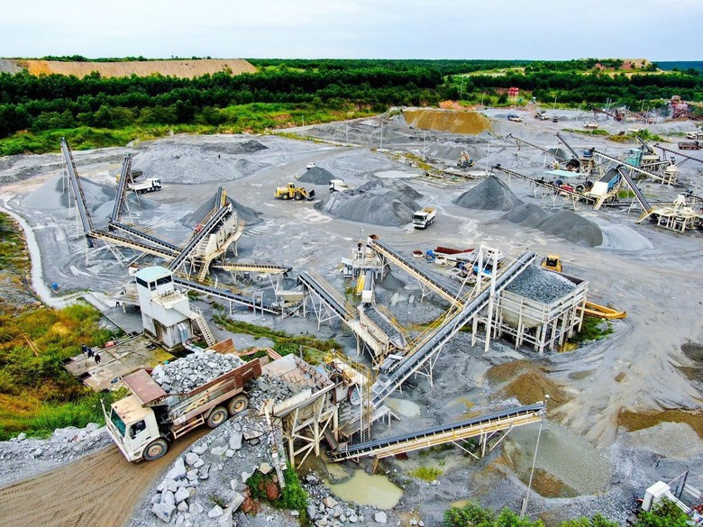 C&aacute;t nghiền H&ugrave;ng Vương: Giải ph&aacute;p xanh thay thế c&aacute;t tự nhi&ecirc;n- Ảnh 1.