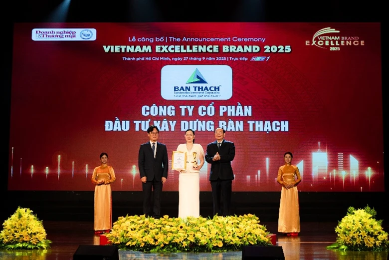 B&agrave;n Thạch - Tổng thầu x&acirc;y dựng c&ocirc;ng nghiệp uy t&iacute;n tại Việt Nam- Ảnh 1.
