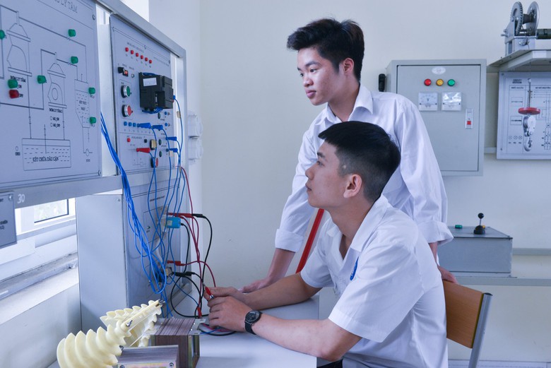 Đề xuất sửa quy chuẩn kỹ thuật về cơ sở vật chất cho cơ sở đào tạo thuyền viên hàng hải- Ảnh 1. Đề xuất sửa quy chuẩn kỹ thuật về cơ sở vật chất cho cơ sở đào tạo thuyền viên hàng hải- Ảnh 1.