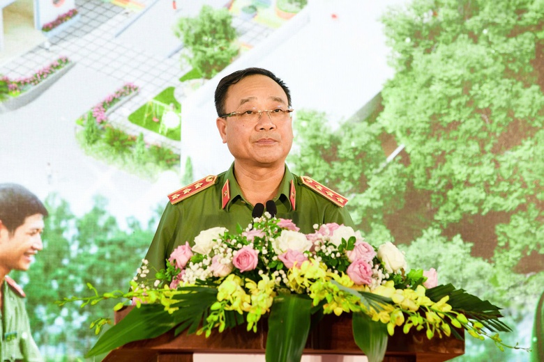 Đ&egrave;o Cả thi c&ocirc;ng trường mầm non Bộ C&ocirc;ng an trao tặng học sinh v&ugrave;ng "qu&ecirc; hương c&aacute;ch mạng"- Ảnh 5.