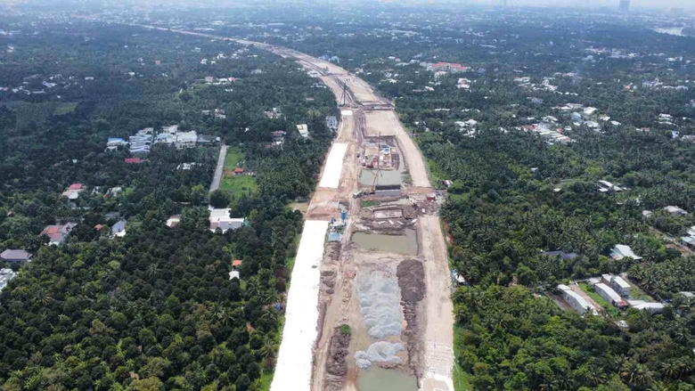 Dự &aacute;n V&agrave;nh đai 3 TP.HCM: Đẩy nhanh tiến độ, gỡ vướng mắc mặt bằng v&agrave; vật liệu- Ảnh 4.
