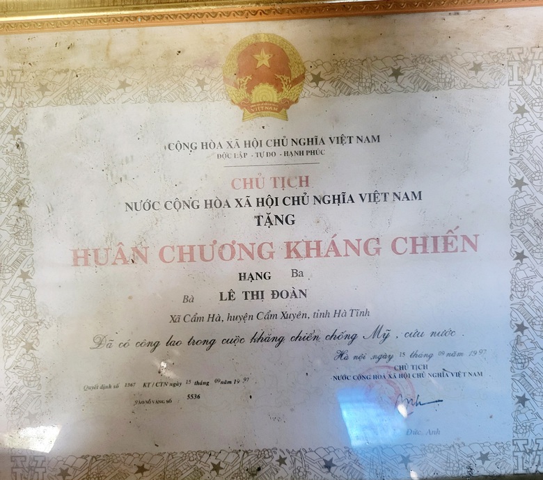 Từ chối nhiều lần hỗ trợ, cựu TNXP 81 tuổi c&oacute; nguy cơ mất nh&agrave; sau b&atilde;o số 5- Ảnh 5.