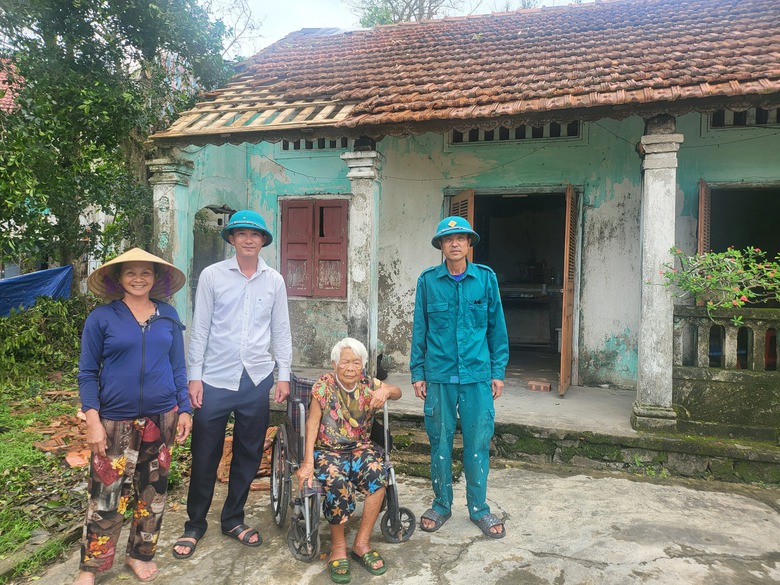 Từ chối nhiều lần hỗ trợ, cựu TNXP 81 tuổi c&oacute; nguy cơ mất nh&agrave; sau b&atilde;o số 5- Ảnh 6.