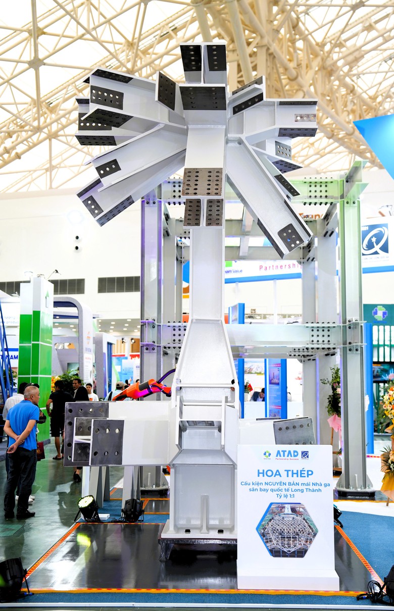 C&aacute;c doanh nghiệp lĩnh vực th&eacute;p &ldquo;khoe&rdquo; g&igrave; ở Triển l&atilde;m th&agrave;nh tựu đất nước 80 năm?- Ảnh 2.