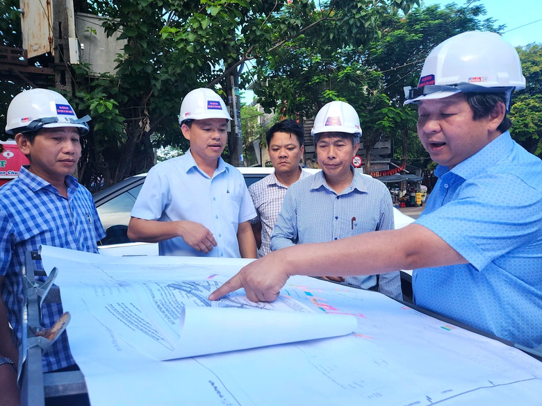 Khởi động mở rộng n&uacute;t giao th&ocirc;ng nghẽn nhiều năm ở Quảng Ng&atilde;i- Ảnh 1.