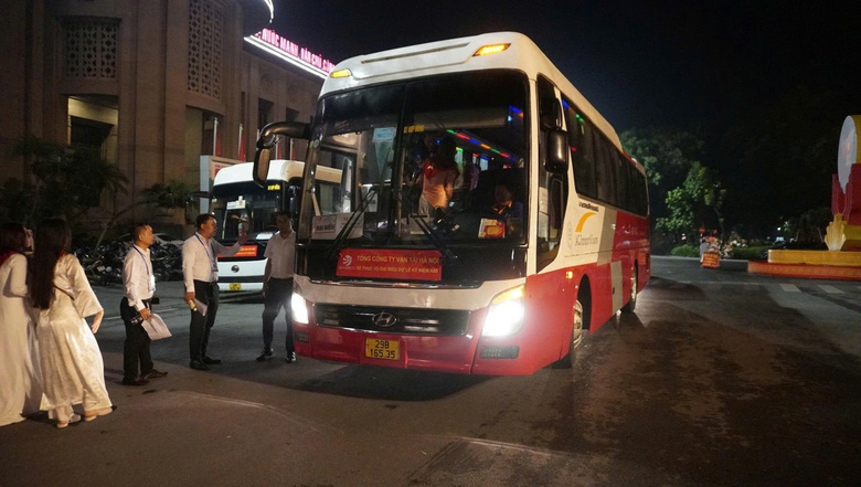 Transerco vận hành hơn 34.600 lượt xe, phục vụ an toàn 672 nghìn lượt khách dịp Quốc khánh- Ảnh 3. Transerco vận hành hơn 34.600 lượt xe, phục vụ an toàn 672 nghìn lượt khách dịp Quốc khánh- Ảnh 3.