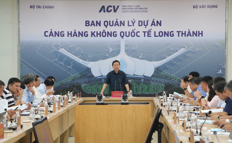 Phó Thủ tướng: Siết đường găng, phải đúng hẹn hoàn thành sân bay Long Thành vào 19/12- Ảnh 2. Phó Thủ tướng: Siết đường găng, phải đúng hẹn hoàn thành sân bay Long Thành vào 19/12- Ảnh 2.