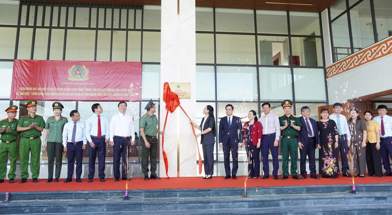 Kh&aacute;nh th&agrave;nh đưa v&agrave;o sử dụng Trung t&acirc;m chỉ huy C&ocirc;ng an tỉnh Quảng Ng&atilde;i- Ảnh 2.