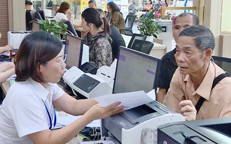 Kỳ vọng từ việc chấm điểm c&ocirc;ng chức- Ảnh 1.