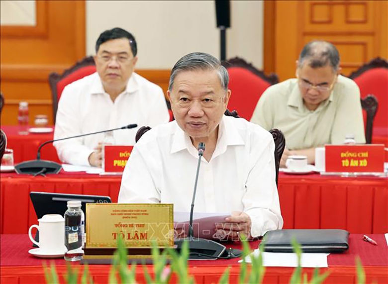Bộ Ch&iacute;nh trị cho &yacute; kiến về c&ocirc;ng t&aacute;c chuẩn bị Đại hội Đảng bộ c&aacute;c cơ quan Đảng Trung ương- Ảnh 1.
