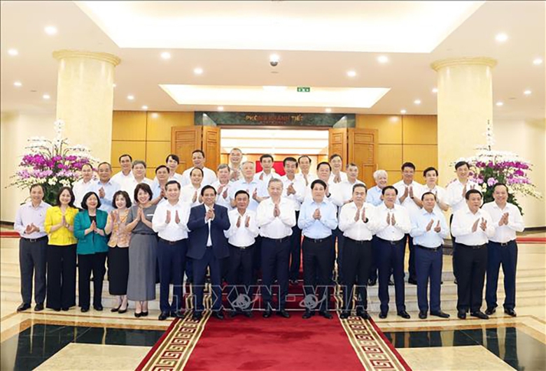 Bộ Ch&iacute;nh trị cho &yacute; kiến về c&ocirc;ng t&aacute;c chuẩn bị Đại hội Đảng bộ c&aacute;c cơ quan Đảng Trung ương- Ảnh 3.