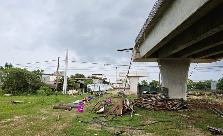 Gỡ vướng mặt bằng, ho&agrave;n th&agrave;nh dự &aacute;n quốc lộ 12A đoạn tr&aacute;nh Ba Đồn trong năm 2025- Ảnh 6.