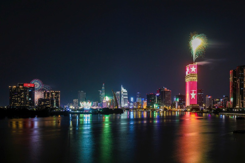 Saigon Marina IFC - Biểu tượng mới của TP.HCM rực rỡ c&ocirc;ng nghệ &aacute;nh s&aacute;ng đ&oacute;n ch&agrave;o năm mới - Ảnh 5.