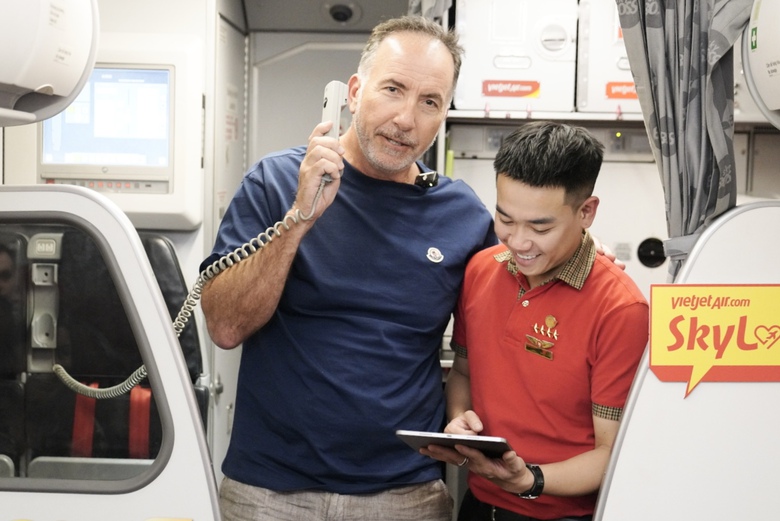 Sắc đỏ Vietjet khơi nguồn năng lượng trong chuyến bay đầu năm 2026- Ảnh 7.