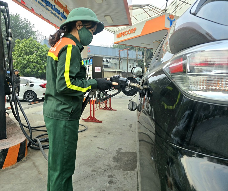 Năm 2026, thị trường xăng dầu biến động ra sao?- Ảnh 1.