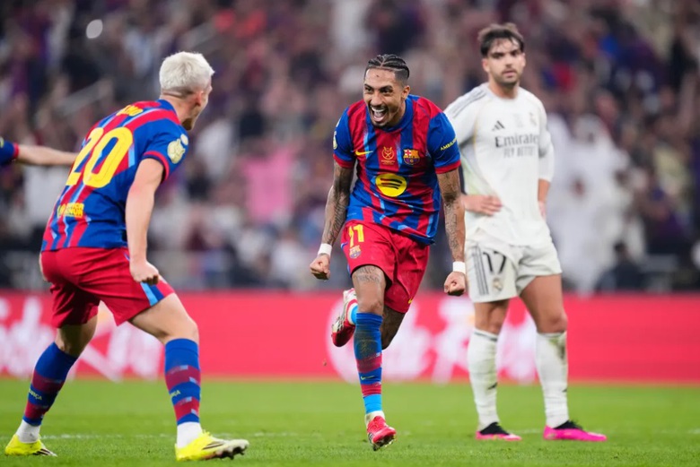 Đ&aacute;nh bại Real Madrid, Barcelona v&ocirc; địch Si&ecirc;u c&uacute;p T&acirc;y Ban Nha- Ảnh 2.