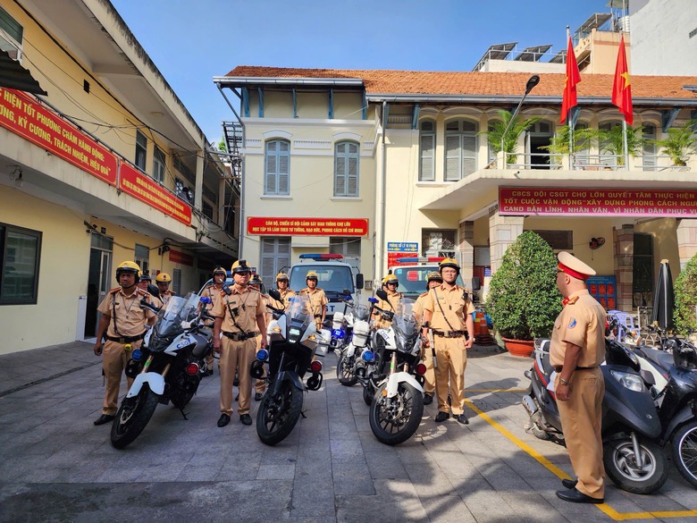 TP.HCM rộn r&agrave;ng chuẩn bị cho Ng&agrave;y hội non s&ocirc;ng- Ảnh 4.