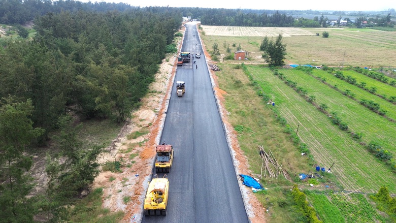 Quảng Ngãi phân cấp quản lý xây dựng giữa phường, xã và khu kinh tế như thế nào?- Ảnh 2. Quảng Ngãi phân cấp quản lý xây dựng giữa phường, xã và khu kinh tế như thế nào?- Ảnh 2.