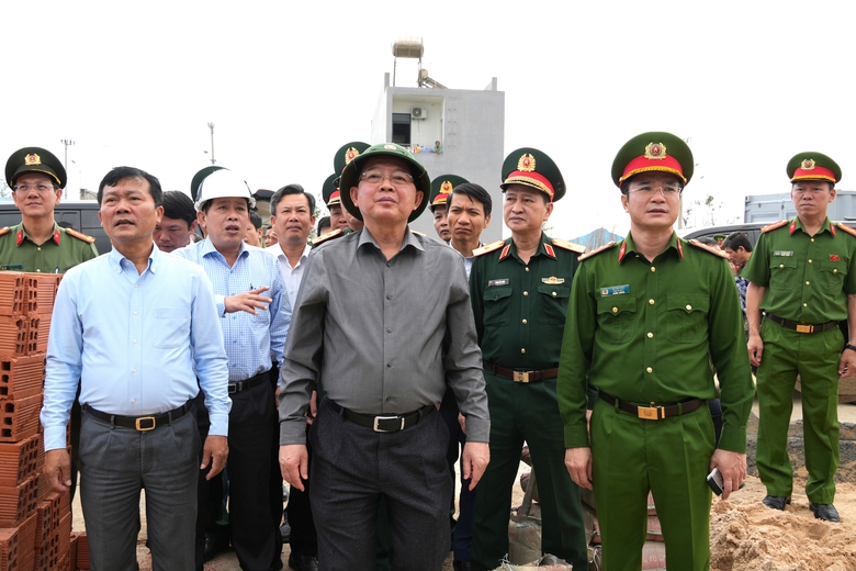 Ph&oacute; Thủ tướng Hồ Quốc Dũng kiểm tra "chiến dịch Quang Trung" tại Gia Lai- Ảnh 10.