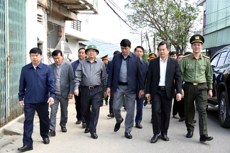 Ph&oacute; Thủ tướng Hồ Quốc Dũng kiểm tra "chiến dịch Quang Trung" tại Gia Lai- Ảnh 1.