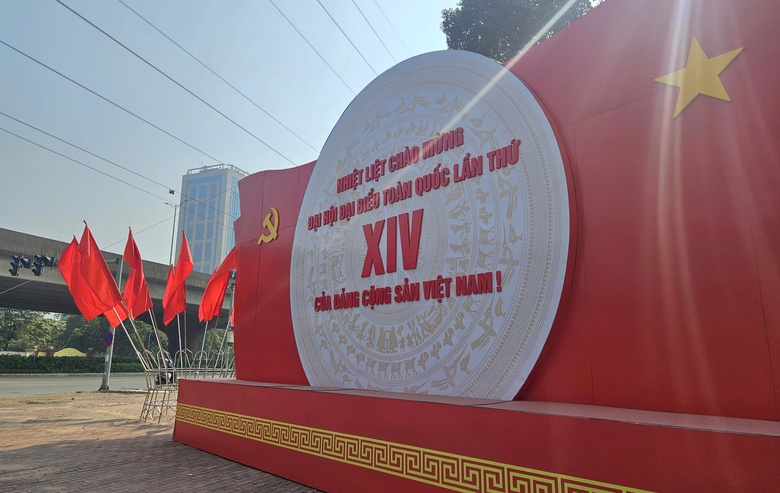 H&agrave; Nội chỉnh trang đ&ocirc; thị, kho&aacute;c diện mạo mới ch&agrave;o mừng Đại hội Đảng- Ảnh 1.