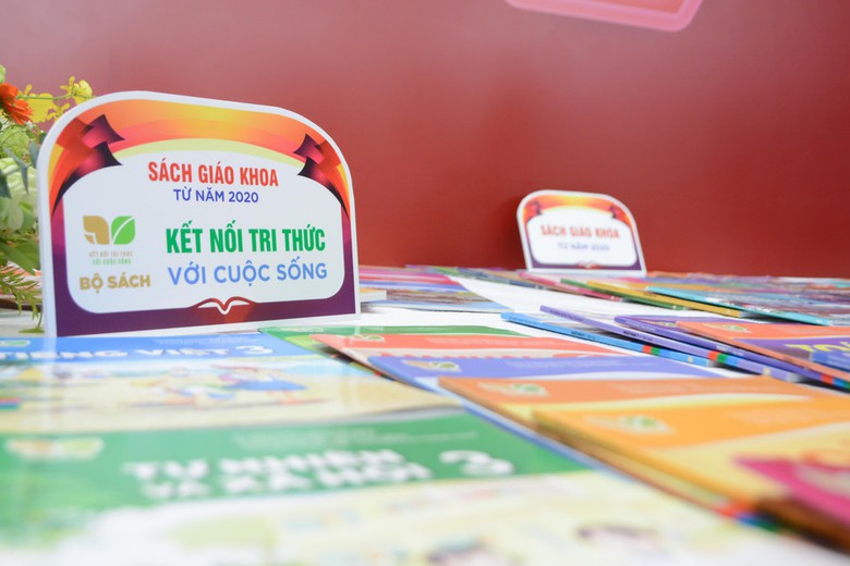 Cần lộ tr&igrave;nh ph&ugrave; hợp cho s&aacute;ch gi&aacute;o khoa thống nhất- Ảnh 1.