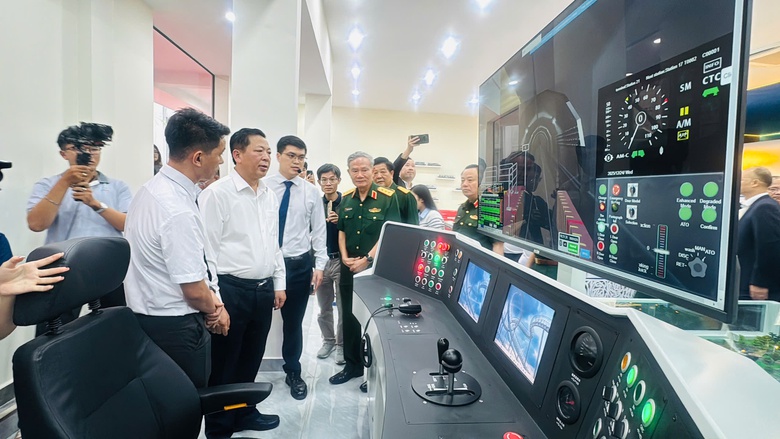 &ldquo;Đi sớm, đ&oacute;n đầu&rdquo; đ&agrave;o tạo nh&acirc;n lực cho đường sắt tốc độ cao- Ảnh 1.