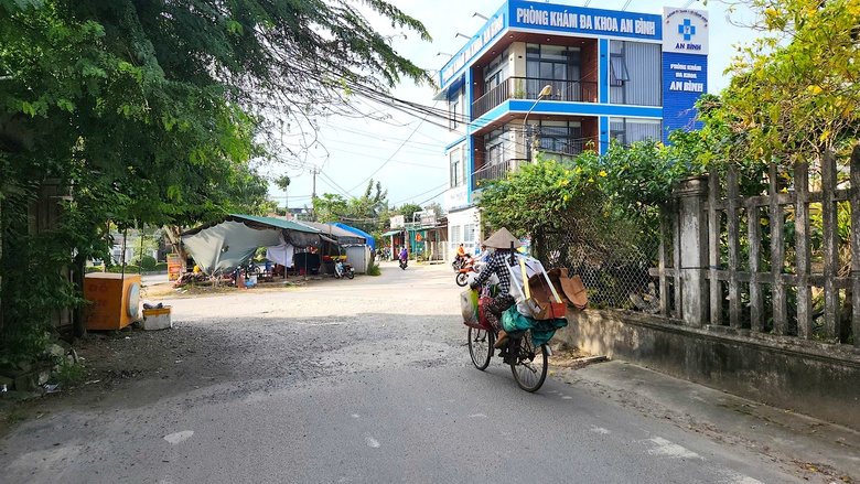 Di dời hộ d&acirc;n cuối c&ugrave;ng, thi c&ocirc;ng ho&agrave;n thiện tuyến đường dở dang nhiều năm ở Quảng Ng&atilde;i- Ảnh 2.