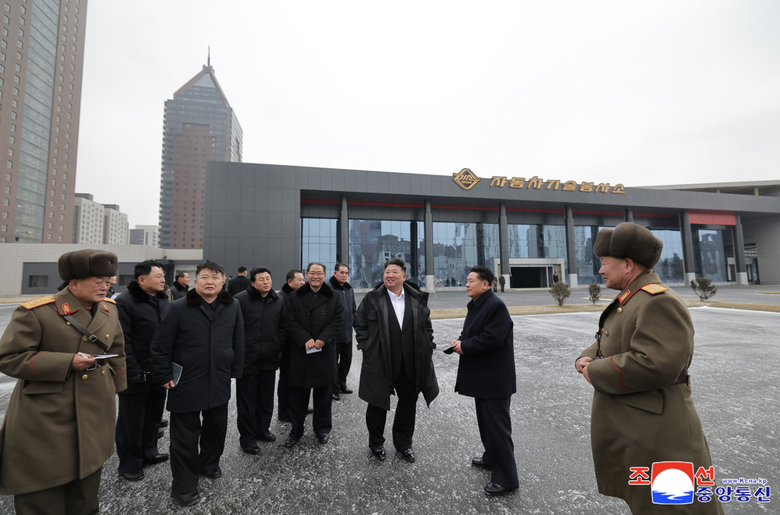 Hé lộ hình ảnh mới nhất từ khu đô thị 10.000 căn hộ sắp hoàn thành tại Bình Nhưỡng- Ảnh 10. Hé lộ hình ảnh mới nhất từ khu đô thị 10.000 căn hộ sắp hoàn thành tại Bình Nhưỡng- Ảnh 10.