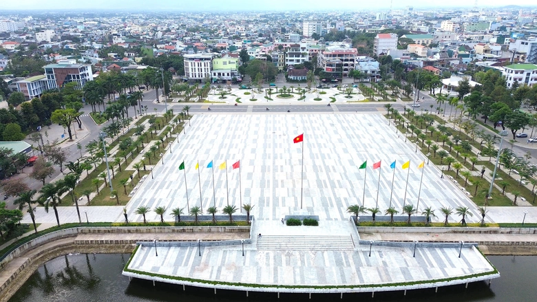 Quảng Ng&atilde;i: Cấp x&atilde; cấp giấy ph&eacute;p chặt hạ, dịch chuyển c&acirc;y xanh- Ảnh 2.