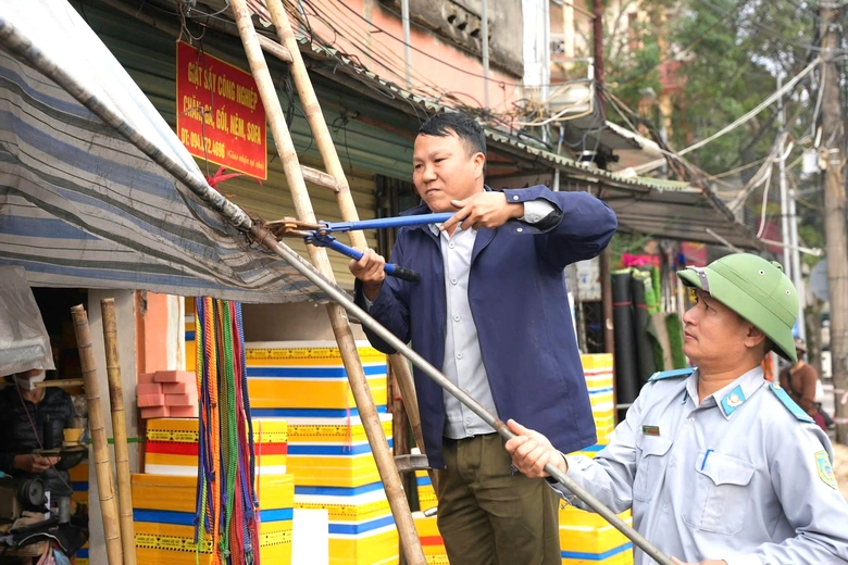 H&agrave; Tĩnh tăng cường lập lại trật tự đ&ocirc; thị, đảm bảo ATGT dịp Tết- Ảnh 1.