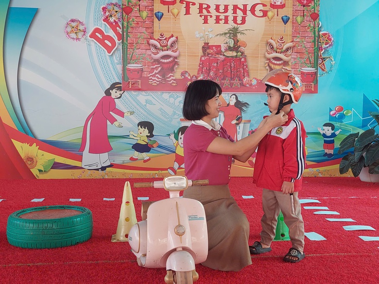 Nhiều trường mầm non ở Phú Thọ trang bị văn hóa giao thông cho trẻ- Ảnh 1. Nhiều trường mầm non ở Phú Thọ trang bị văn hóa giao thông cho trẻ- Ảnh 1.