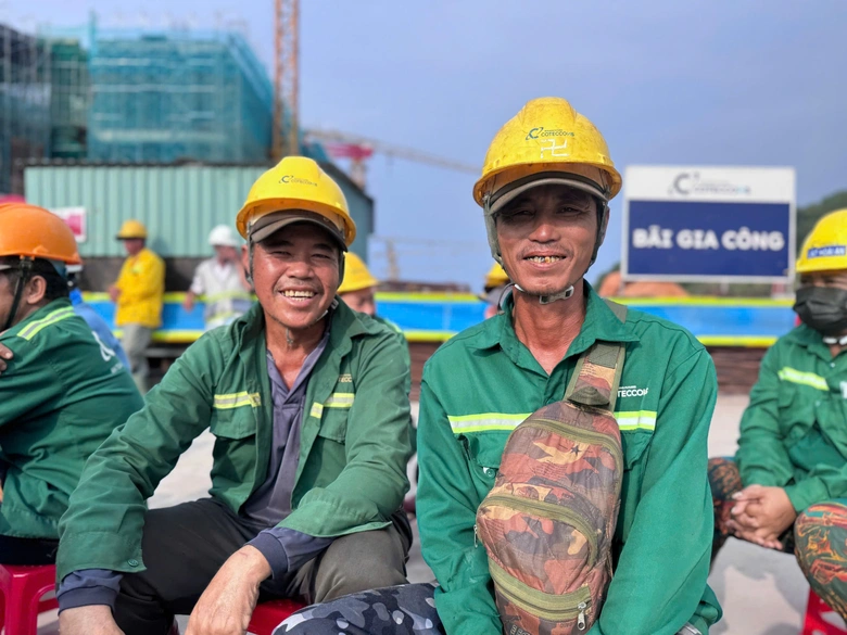 Những người &ldquo;x&acirc;y nền&rdquo; cho APEC 2027 được chăm lo Tết sớm- Ảnh 2.