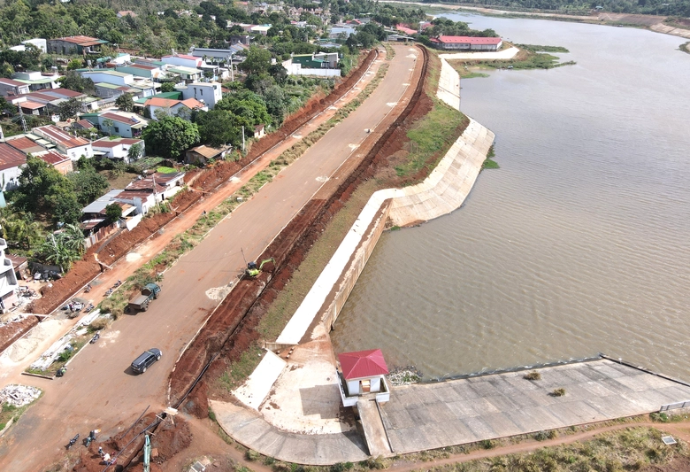 Đắk Lắk: Vướng giải ph&oacute;ng mặt bằng, hồ thủy lợi hơn 1.400 tỷ đồng kh&oacute; về đ&iacute;ch đ&uacute;ng hẹn- Ảnh 7.