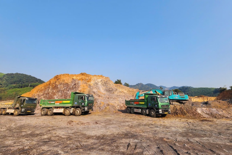 Tranh thủ m&ugrave;a kh&ocirc;, nh&agrave; thầu cao tốc Chợ Mới - Bắc Kạn tăng tốc c&aacute;c hạng mục kh&oacute;- Ảnh 6.