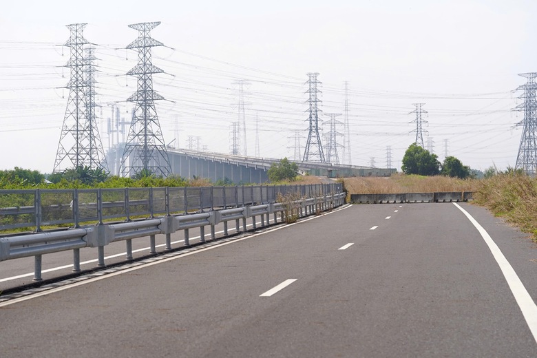 Cao tốc Bến Lức - Long Th&agrave;nh xong 55km trục ch&iacute;nh, chờ cầu v&agrave; n&uacute;t giao để th&ocirc;ng to&agrave;n tuyến- Ảnh 7.