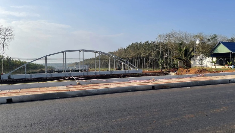 V&agrave;nh đai 1 kết nối QL1A: Dồn lực đua tiến độ để kịp th&ocirc;ng xe kỹ thuật ng&agrave;y 3/2- Ảnh 2.