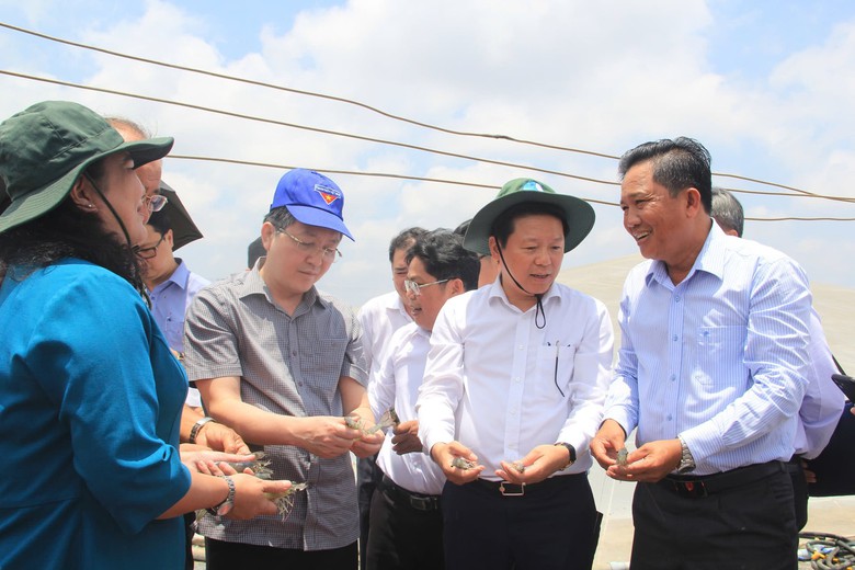 Ph&aacute;t huy vai tr&ograve;, sức s&aacute;ng tạo của n&ocirc;ng d&acirc;n trong kỷ nguy&ecirc;n mới đất nước- Ảnh 4.