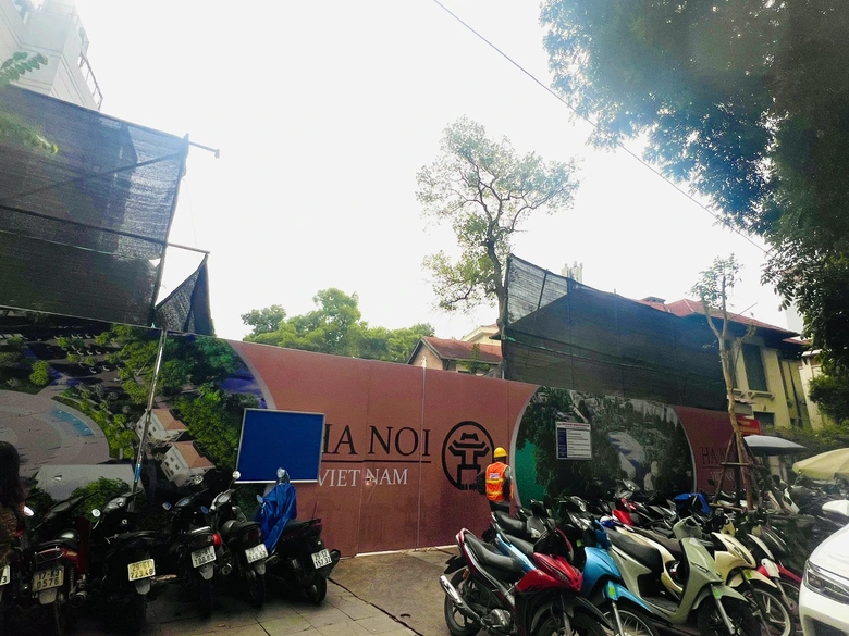 H&agrave; Nội: Gấp r&uacute;t th&aacute;o dỡ c&ocirc;ng tr&igrave;nh, tạo mặt bằng dự &aacute;n quảng trường ph&iacute;a Đ&ocirc;ng hồ Ho&agrave;n Kiếm- Ảnh 6.