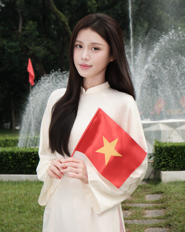 Ca sĩ Han Sara: Nghệ sĩ trẻ chỉ h&aacute;t hay l&agrave; chưa đủ- Ảnh 3.