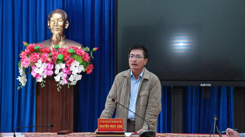 Quảng Ngãi: Vướng mặt bằng, dự án nâng cấp tỉnh lộ 1.300 tỷ đồng thi công chậm tiến độ- Ảnh 5. Quảng Ngãi: Vướng mặt bằng, dự án nâng cấp tỉnh lộ 1.300 tỷ đồng thi công chậm tiến độ- Ảnh 5.