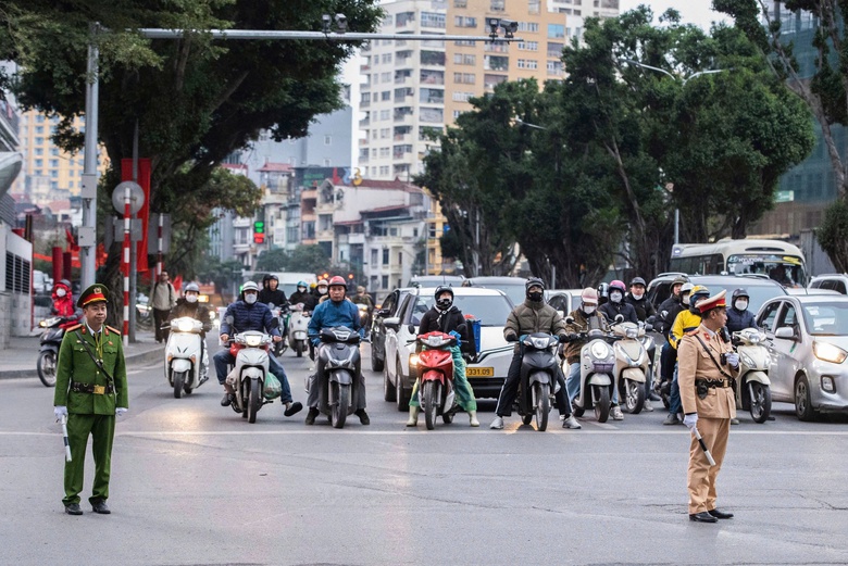 H&agrave; Nội thay đổi thời gian ph&acirc;n luồng giao th&ocirc;ng sau bế mạc Đại hội XIV của Đảng- Ảnh 1.