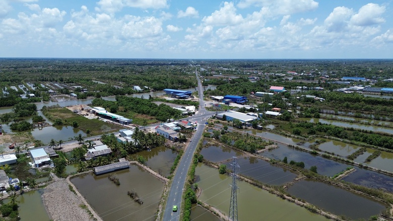 C&agrave; Mau: Lập quy hoạch, khai th&aacute;c quỹ đất dọc cao tốc, đường nối s&acirc;n bay- Ảnh 1.