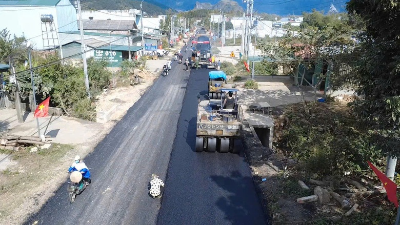 Lai Châu ký hợp đồng 8/10 gói thầu dự án Hầm đường bộ qua đèo Hoàng Liên- Ảnh 3. Lai Châu ký hợp đồng 8/10 gói thầu dự án Hầm đường bộ qua đèo Hoàng Liên- Ảnh 3.