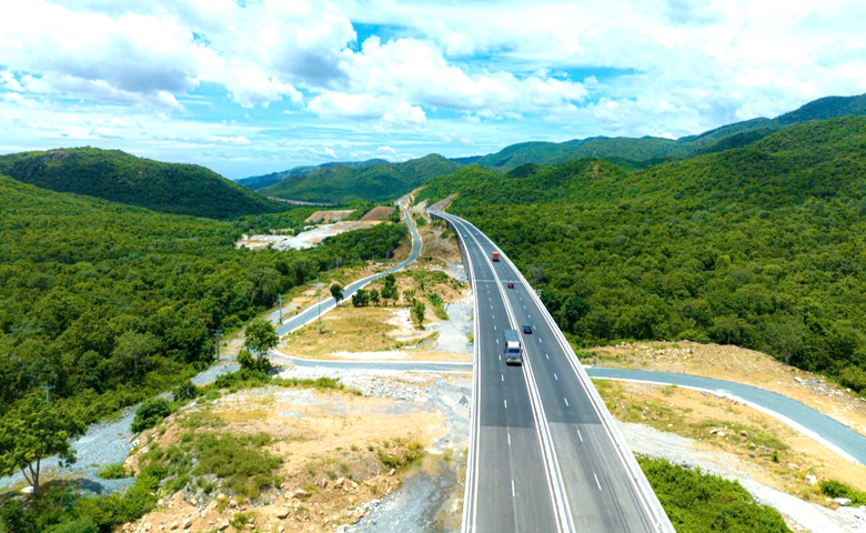 Rà soát đầu tư nâng cấp loạt cao tốc trọng điểm- Ảnh 1. Rà soát đầu tư nâng cấp loạt cao tốc trọng điểm- Ảnh 1.